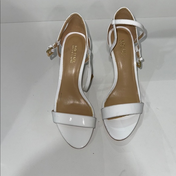 Michael Kors White Women's Sandals - Picture 2 of 9